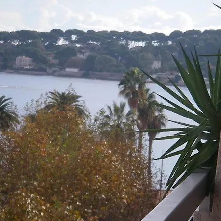 Apartment 2 Pieces Proche Plage De Sable Vue Mer *